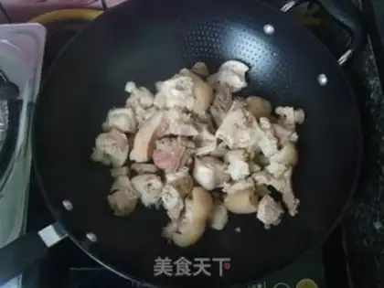 Make Southern peanut pig hoof step 9