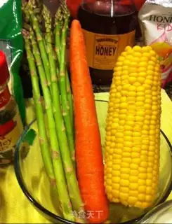 Make Chicken and vegetable pasta step 1