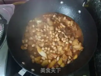 Make Southern peanut pig hoof step 18