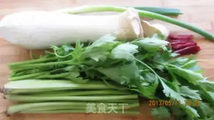 Make Apricot and celery step 0