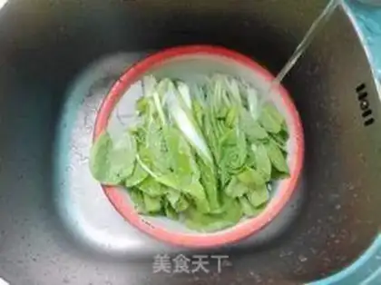 Make Scrambled cabbage step 0