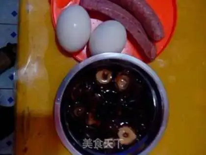 Make Black pepper mushroom fried egg rice step 0