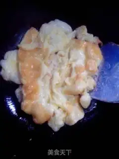 Make Black pepper mushroom fried egg rice step 2