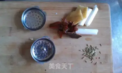 Make Red roast eggs step 1