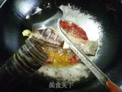 Make Red-burned fish tail step 5