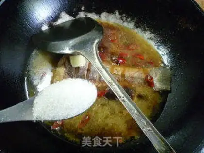 Make Red-burned fish tail step 9