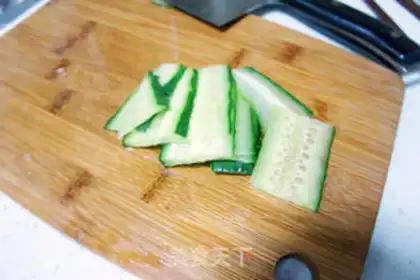 Make Cool cucumber step 3