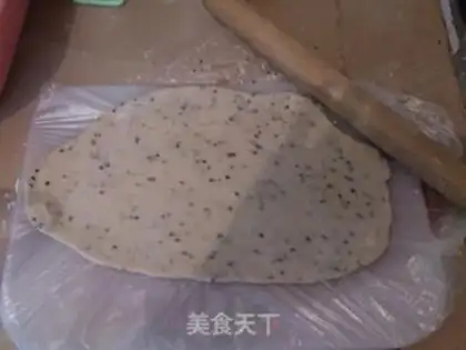 Make Black sesame rolls step 1