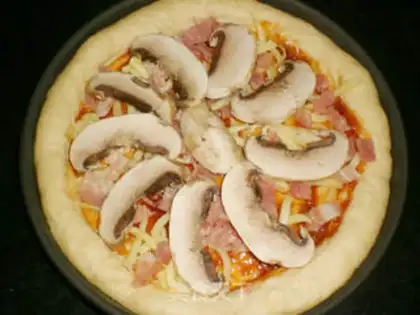 Make Bacon shrimp pizza step 16