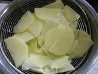 Make Pot potato chips step 2