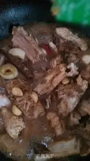 Make A meat pot and a roll step 4