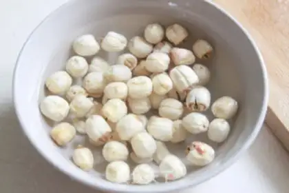 Make Lotus Slim Soup step 1