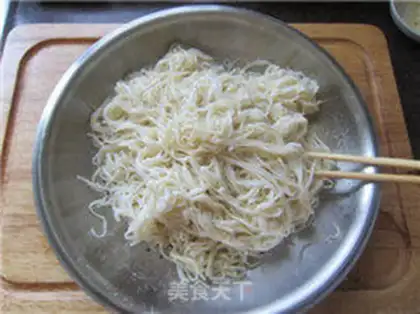 Make Bean bean noodle step 1