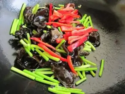 Make Garlic ear meat step 10