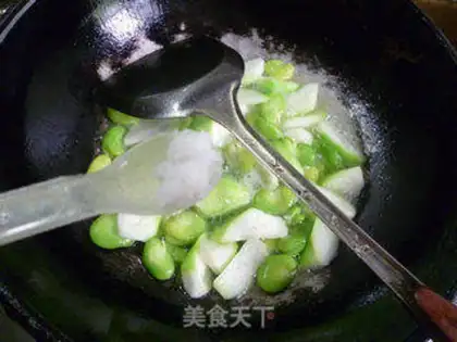 Make The beans are fried at night step 8