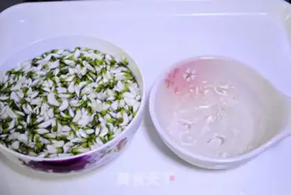 Make The cranberry rice cake step 3