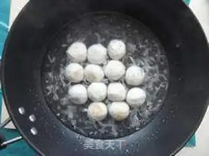 Make Curry fishballs step 3