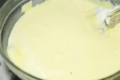 Make Strawberry cake rolls step 5