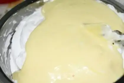 Make Strawberry cake rolls step 6