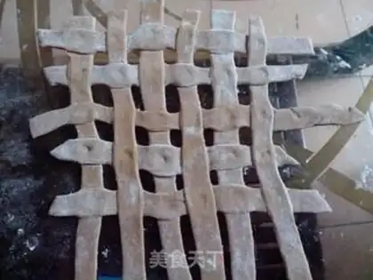Make Simulate the rose basket step 1