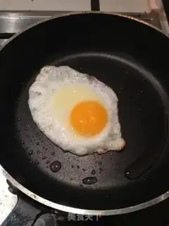 Make Indonesian fried rice step 7