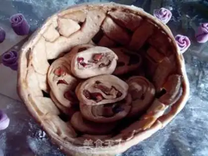 Make Simulate the rose basket step 10