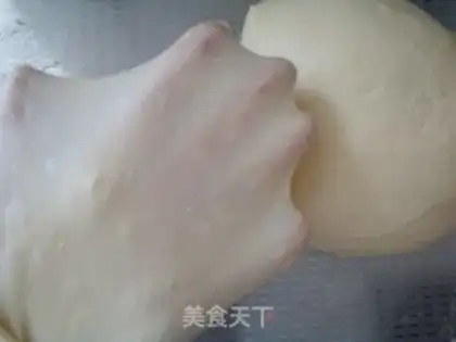Make Milk-cracker step 2