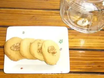 Make Vegetable oil walnuts step 9