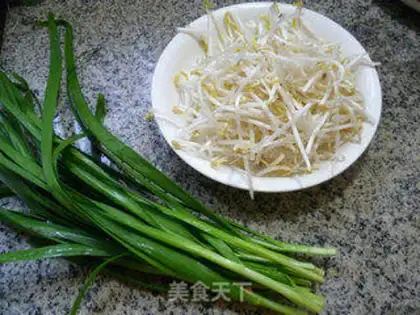 Make The green bean sprouts step 1