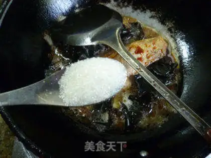 Make Blackwood ears burning rubber fish step 12