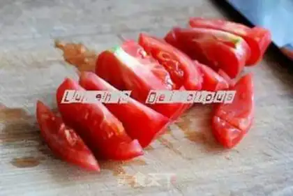 Make Tomato fried egg noodles step 3