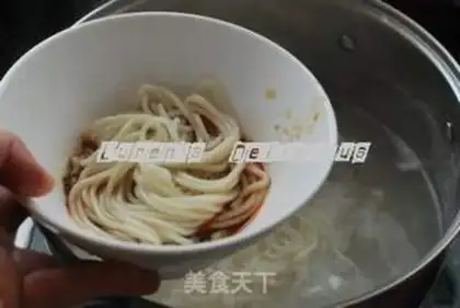 Make Tomato fried egg noodles step 8
