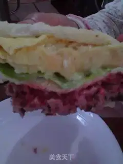 Make A greasy beef sandwich step 10