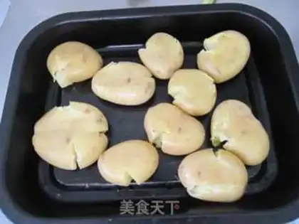 Make Little potatoes on the side step 3