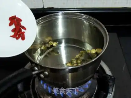 Make Red-tree tea step 4