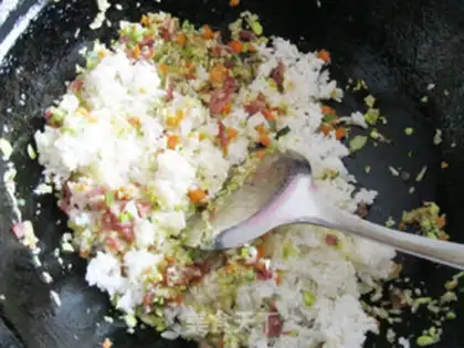 Make Bacon fried rice step 3