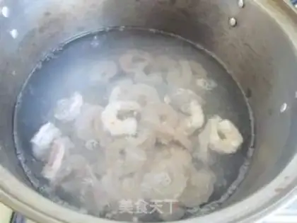 Make Cheese and shrimp step 1