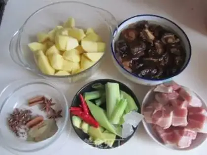 Make Potato mushroom roast step 0