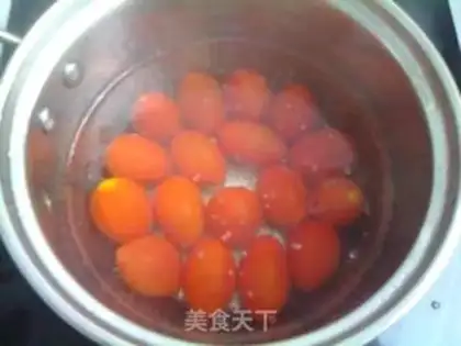 Make Red tomato step 1