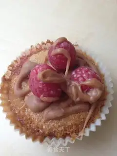 Make Berry chocolate cake step 5