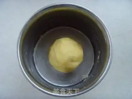 Make Caramel banana tower step 3