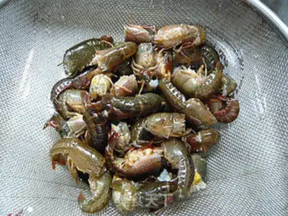 Make Spicy lobster step 2
