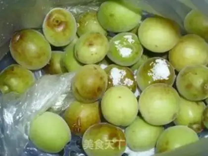 Make Green plum wine step 1