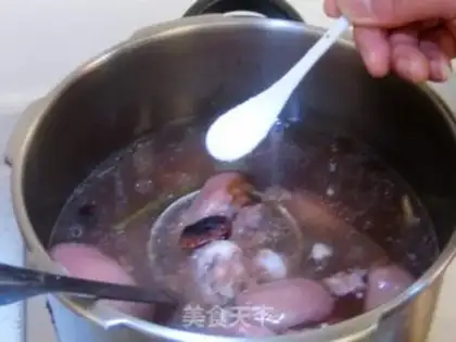 Make Plumbs and hog hoof step 8
