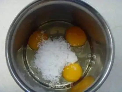 Make Old chicken cake step 0