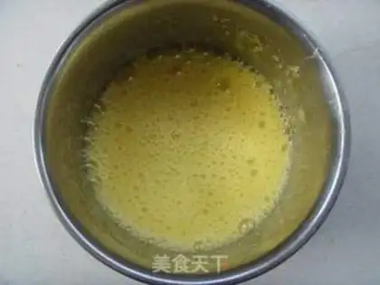 Make Old chicken cake step 1