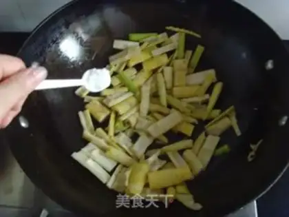 Make Pelican oil step 4
