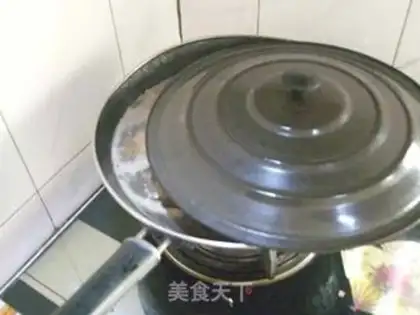 Make Red burning lion head step 14