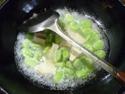 Make A sour chicken step 8