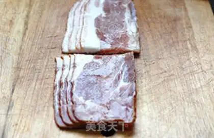Make A salmon bacon roll step 3